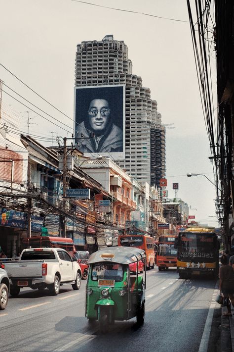 Bangkok Street Photography, Thailand City, Black Hair Anime Guy, Bangkok Street, Missing Home, Bangkok City, Concept Art Tutorial, Tuk Tuk, Mood Images