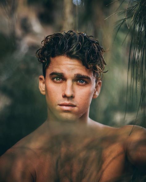 JAY ALVARREZ on Instagram: “Yoooo so after Ibiza i’m planning on going to Israel / Palestine for my first time.. It’s one of the few places i’ve really dreamed of…” Jay Alvarrez Hair, Jay Alvarez, Jay Alvarrez, Male Faceclaims, Men's Hairstyle, Inked Magazine, Men Haircut Styles, Gq Style, Journey To Success