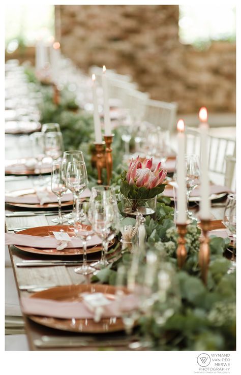 Heinrich & Simone Wedding at Lace on Timber Protea Table Decor, Protea Wedding Table Decor, Rose Gold Wedding Palette, Protea Centerpiece, Rose Gold Wedding Reception, Rose Gold Wedding Table, Wedding Table Pink, Rose Gold Wedding Inspiration, Blush Wedding Theme