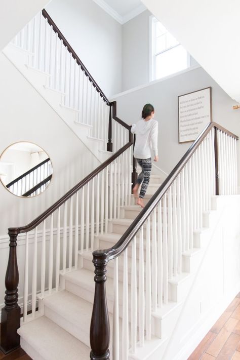 White staircase with dark banister and light carpet Grey Carpet Bedroom, Foyer Stairs, Carpet Staircase, White Staircase, Display Quotes, A Thoughtful Place, Yellow Carpet, Dark Carpet, Staircase Wall