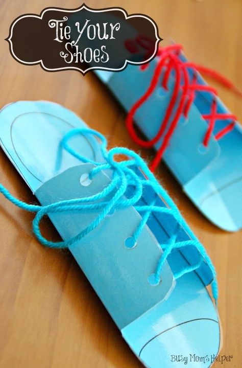 A fun way to Teaching Your Kids to Tie Their Shoes. Tie Your Shoes, Kindergarten Crafts, Fine Motor Activities, Motor Activities, Fun Crafts For Kids, Your Shoes, Kindergarten Classroom, Tie Shoes, School Crafts