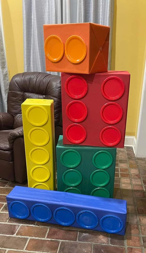 Board Game Themes, 4de Verjaardag, Lego Themed Party, Vbs Themes, Lego Birthday Party, Preschool Graduation, Vbs Crafts, Parade Float, Lego Birthday