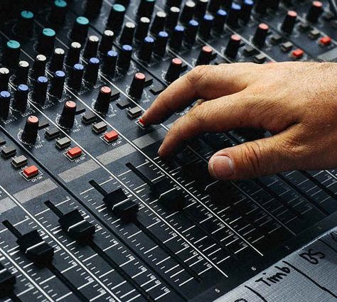 How To Prepare For Buying Sound Equipment : Sound Mixers Soundboard Aesthetic, Dj Girl, Stereo Hearts, Chapel Ideas, Whole Home Audio, Sound Board, Sound Equipment, Music Mixing, Theatre Lighting