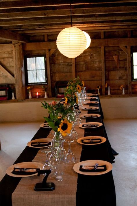 Black Table Cloth With Burlap And Lace Runner, Black Tablecloth Wedding, Burlap Table Decorations, Sunflower Centerpieces, Burlap Runners, Black Tablecloth, Mens Birthday, Barn Parties, Vet School