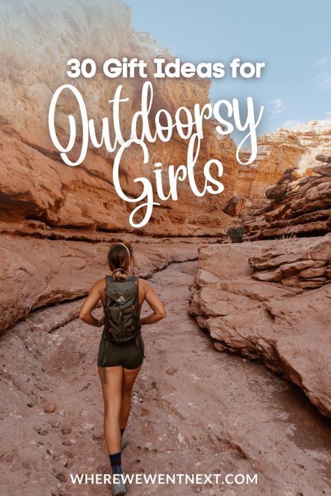 A list of 30 gift ideas for the amazing outdoorsy women in your life -- that they will actually love and use! #giftsforhikers #outdoorsygifts #giftsforher #giftideas Birthday Hike Ideas, Gifts For The Outdoor Woman, Gifts For Granola Friends, Gift Ideas For Hikers, Outdoorsy Gift Basket, Outdoorsy Bridesmaid Gifts, Gifts For Adventurers Women, Hiking Gifts Women, Camping Gifts For Women