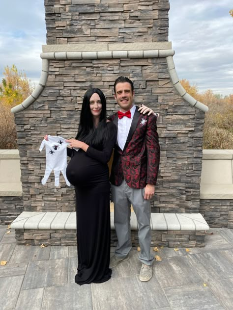 Family Costumes For 3 And Pregnant, Hot Pregnant Halloween Costume, Family Of 3 And Pregnant Halloween Costumes, Pregnant Morticia Addams, Cute Pregnant Couple Halloween Costumes, Pregnant Morticia Costume, Halloween Pregnant Couple Costumes, Pregnant Couple Costumes Halloween, Pregnant Costume Ideas For Couples