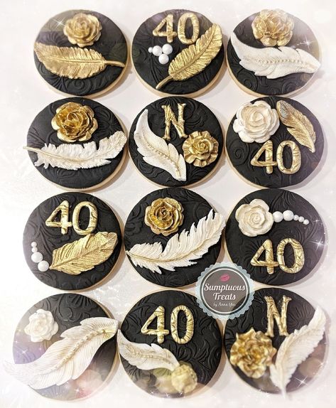 Black And Gold Sugar Cookies, Masquerade Treats, Black And Gold Cookies, 40 Cupcakes, Gatsby Cookies, 40th Birthday Cookies, Whiskey Cupcakes, Gatsby Cake, Gold Fondant