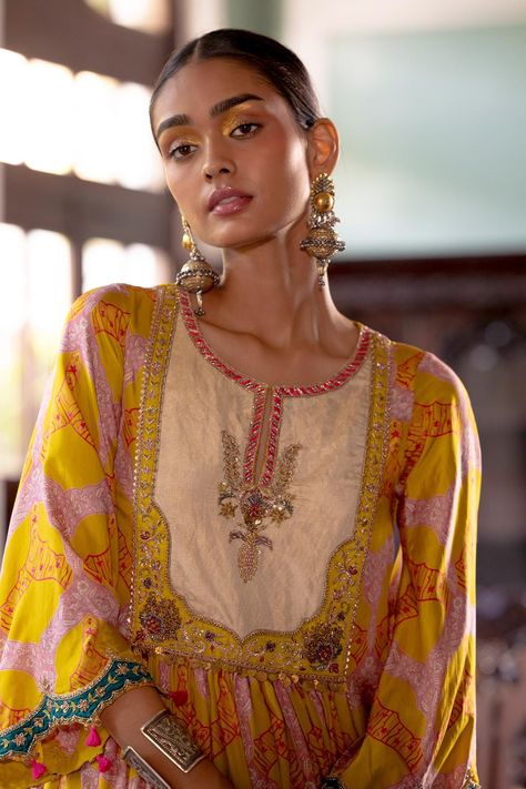 Umbrella Sleeves, Satin Dupatta, Yellow Kurta, Moroccan Print, Kurta Patterns, Latest Dress Design, Indian Designer Suits, Designer Kurti Patterns, Gota Work