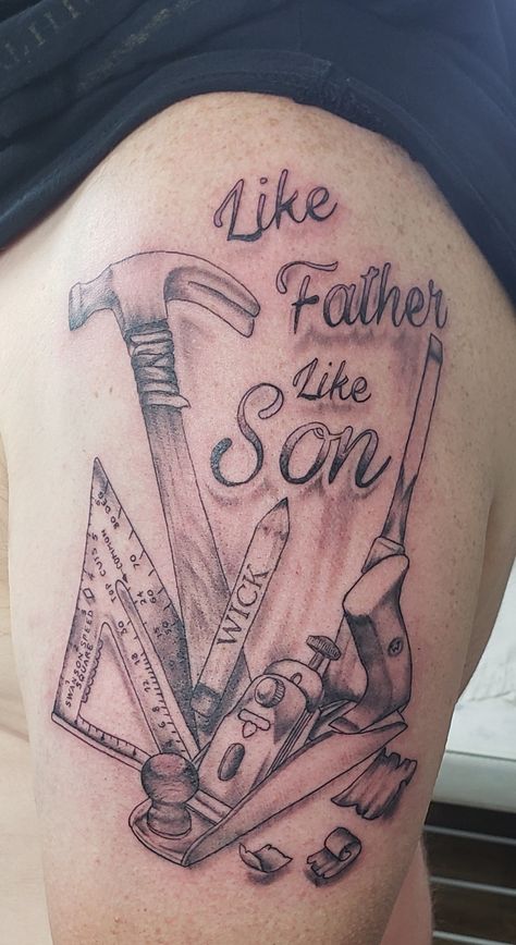 #carpentertattoo #likefatherlikeson Construction Tattoo For Men, Woodworking Tattoo Ideas, Woodworking Tattoo, Cash Tattoo, Welding Tattoo, Braille Alphabet, Plant Building, Tool Tattoo, Half Sleeve Tattoos Drawings