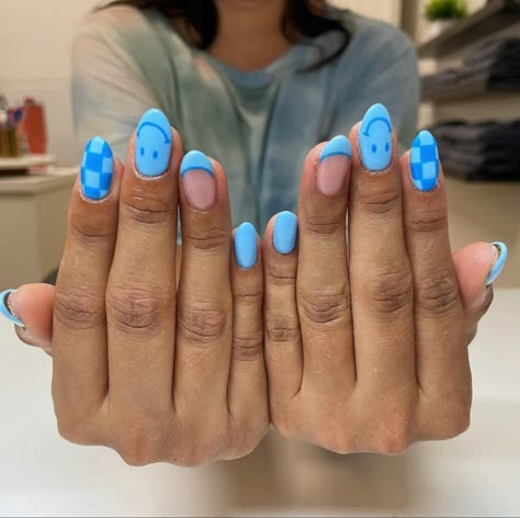 Fun Blue Nails, Spring Colors For Nails, Colors For Nails, Rounded Acrylic Nails, Checkered Nails, Boho Nails, Trendy Shades, Nail Looks, Back To School Nails