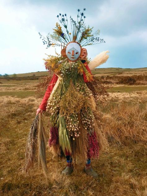 Charles Freger, Fire Book, Art Appliqué, Arte Inspo, Samhain, Scarecrow, On Fire, Yule, Costume Design