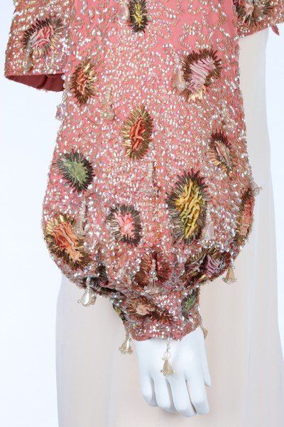 Schiaparelli Couture, Haute Couture Embroidery, Creative Clothes, Elsa Schiaparelli, Couture Embroidery, Needlework Patterns, Bolero Jacket, Eclectic Fashion, Lovely Clothes