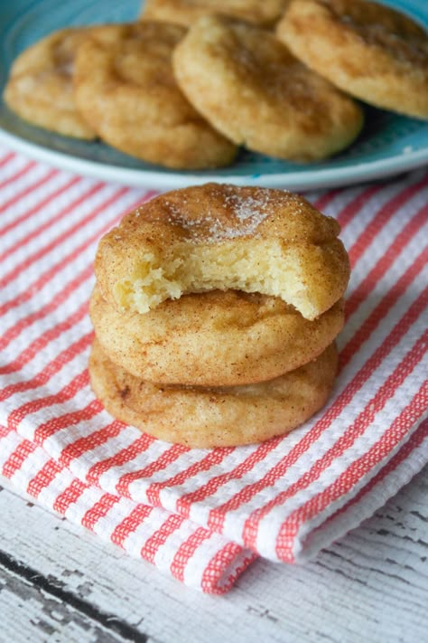 Thick Snickerdoodle Cookies, New Cookie Recipes, Easy Snickerdoodles, Soft Snickerdoodle Cookies, Snickerdoodle Cake, Up Cookies, Gluten Free Snickerdoodles, Snickerdoodle Cookie, Snickerdoodle Recipe