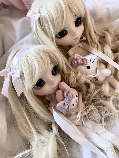 Doll Drawing, Doll Aesthetic, Pullip Dolls, Gothic Dolls, Dream Doll, Living Dolls, All Things Cute, Doll Parts, Pretty Dolls