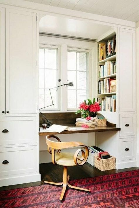 Craftsman Home Office, Window Desk, Desk Nook, Ikea Desk Hack, Pretty Office, Office Nook, Decor Ikea, Design Blogs, Small Home Office