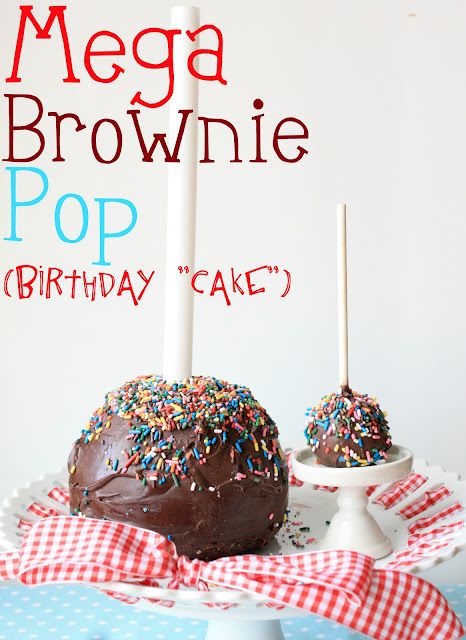 Crazy Big Brownie Pop · Edible Crafts | CraftGossip.com Food Craft Ideas, Brownie Cake Pops, Giant Cake, Brownie Pops, Pop Cake, Edible Crafts, Cake Pop Recipe, Cookie Pops, Cake Balls