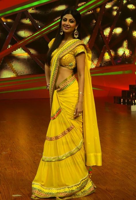 Shilpa Shetty  #saree  #surily goel Shilpa Shetty Saree, Bollywood Party, Shilpa Shetty, Saree Poses, Saree Navel, Yellow Saree, Lehenga Saree, Bollywood Girls, Party Wear Sarees