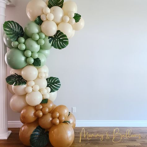 "You deserve amazing balloons! Let us make it special.  We use only PROFESSIONAL Quality biodegradable latex Balloons that last for a long time! Balloons are made in USA, Canada, Italy and Columbia.  Balloon Garland Kit with balloons and balloon strip includes: Balloons size - 5\" Balloons size - 11\" Balloon size - 16\" or 17\"  Balloon Strip  Glue dots Garland size: Lenght vary (choose from 6 to 10 feet) *The size may vary according to the inflation of the balloons and the overall assembly. Pl Balloon Arch With Leaves, Aloha Balloon Arch, Two Wild Balloon Arch, Vertical Balloon Garland, Wild One Birthday Party Balloons, Wild One Balloons, Wild One Balloon Arch, Wild One Balloon Garland, Outdoor Balloon Garland