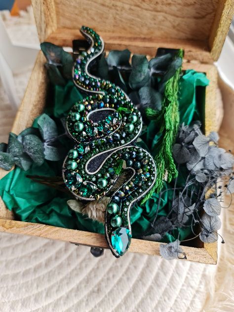 Excited to share the latest addition to my #etsy shop: Green snake brooches for women, beaded brooch, serpent jewelry, snake lover gift, animal jewelry https://etsy.me/3IK7Utw #green #birthday #christmas #animals #black #unisexadults #gothic #reptilejewelry #broochesfo Snake Hairpin, Snake Applique, Bead Snake, Snake Ornament, Couching Embroidery, Beaded Snake, Snake Brooch, Snake Gift, Christmas Gifts For Brother