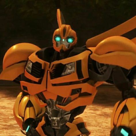 Bumblebee Tfp, Bumblebee Transformers Prime, Bumblebee Aesthetic, Tfp Bumblebee, Bumblebee Fanart, Bee Cosplay, Transformer Bumblebee, Transformers Prime Bumblebee, Bumblebee Transformers