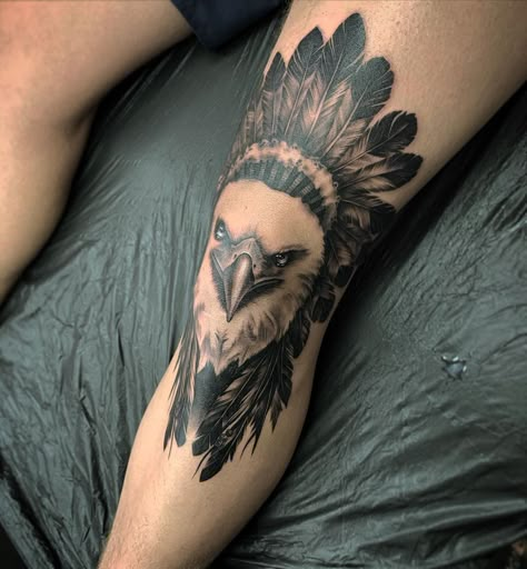 Malin Lindberg on Instagram: “Big one on the knee! #malin #heartbreaktattoo #tattoo #eagle #eagletattoo #kneetattoo #knee #lundbergcustomsupplies #intenze #intenzeink…” Leg Eagle Tattoo, Big Guy Tattoos, Tattoo Ideas For Men Knee, Men’s Knee Tattoo Ideas, Eagle Knee Tattoo, Men Knee Tattoo Ideas, Animal Knee Tattoo, Lion Knee Tattoo, Eagle Tattoo Leg