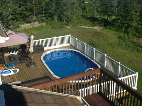 Nice for a above ground pool. Above Ground Pool Deck Plans, Oval Swimming Pool, Pool With Deck, Oval Above Ground Pools, Oberirdischer Pool, Above Ground Pool Deck, Oval Pool, Pool Deck Plans, Best Above Ground Pool