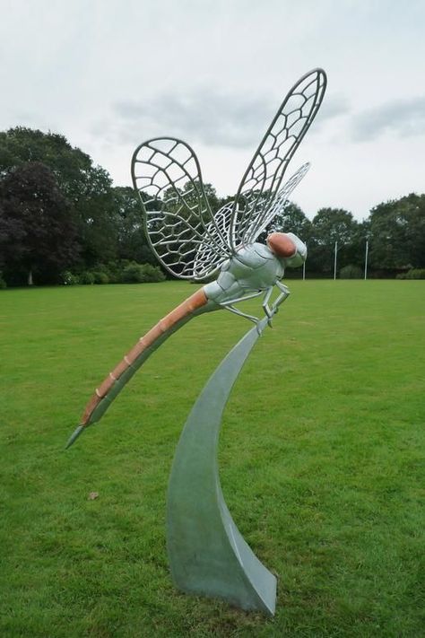 Dragonfly Sculpture, Dragon Fly Craft, Dragon Flys, Dragonfly Decor, Dragonfly Dreams, Bug Art, Dragonfly Art, Dragonflies Design, Metal Garden Art