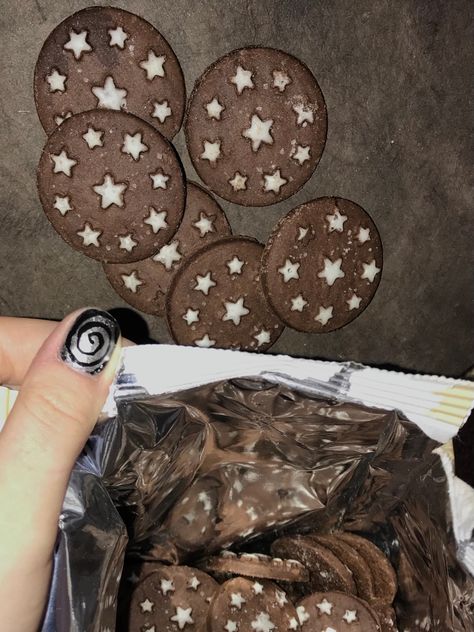 Star Biscuits, Halloween Coraline, Astronomy Aesthetic, Star Food, Star Cookies, Star Tattoos, Coraline, Hollywood Glamour, Y2k 2000s