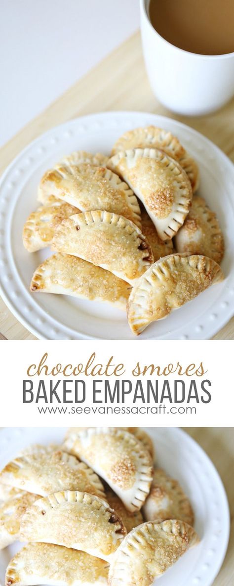 Recipe: Chocolate S'mores Baked Empanada - See Vanessa Craft Empanadas Dessert, Baked Empanadas, Chocolate Smores, Spanish Desserts, Coconut Dessert, Mexican Dessert Recipes, Brownie Desserts, Dessert Party, Empanadas Recipe