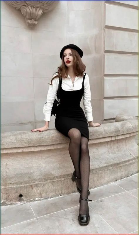 Rich French Woman Aesthetic, Modern Blair Waldorf Style, Modern Persephone, Dress With Stockings Outfit, Semi Formal Mujer, Stockings Outfit Classy, Blair Waldorf Outfits, Little Black Dress Outfit, Parisian Outfit