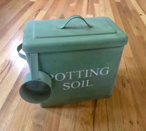 Here's how to tell if your potting soil has expired and what to do. Plant Needs, Potting Soil, Soil, Plants