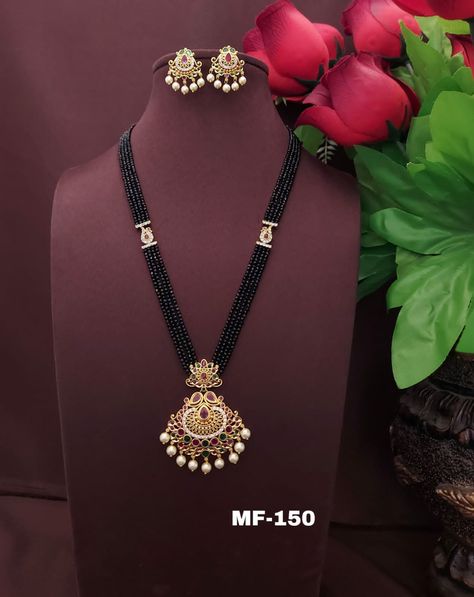 #crystaljewellery #crystalmala #crystalchains #beadsjewellery #indianjewellery #southindianjewellery #onegramgoldjewellery #goldfinishing #mattfinishing #nakshijewellery #templejewellery #bridaljewellery #weddingjewellery #pearljewellery #polkijewellery #simplejewellery #jewellerydesigns Black Crystal Beads Mangalsutra, Arri Design, Simple Jewellery, Mangalsutra Design, Black Beads Mangalsutra, Antique Necklaces Design, Silk Sarees With Price, Gold Jewelry Outfits, Black Beads Mangalsutra Design