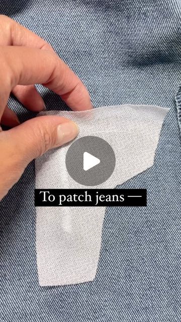 Patching Jeans With Fabric, Jean Hole Patch Ideas, Fix Tears In Jeans, Jeans Patches Diy, How To Patch Holes In Jeans, Darning Jeans, Embroidery Rip Repair, Patching Denim Holes, Jeans Mending