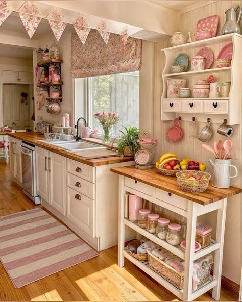 Farmhouse Apartment Aesthetic, Vintage Aesthetic Kitchen, Pink Cottage Kitchen, French Farmhouse Decor Kitchen, Kitchen Aesthetic Cozy, Kitchen Aesthetic Vintage, Bad Interior Design, Cute Kitchen Ideas, Cute House Ideas