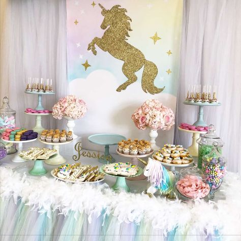 Jessica’s Unicorn First Birthday  | CatchMyParty.com Sweets Table Ideas, Unicorn Candy, Unicorn Birthday Party Ideas, Lolly Buffet, Unicorn Birthday Party Decorations, Birthday Minnie Mouse, Unicorn Birthday Invitations, Birthday Unicorn, Unicorn Party Decorations