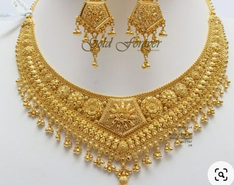 Choker Necklace Gold Designs, Gold Necklace Set New Design, 1 Tola Gold Set Designs, Gold Set Designs, Indian Gold Necklace, Gold Set Design, Father Songs, Indian Gold Necklace Designs, Wedding Jewellery Designs