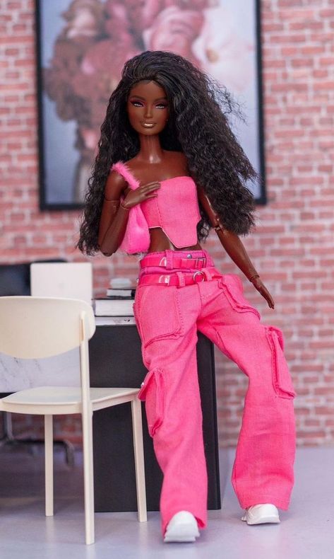 Pink Barbie Dress, Barbie Outfit Ideas, Realistic Barbie, Original Barbie Doll, Making Wigs, Angora Goat, Barbies Pics, Custom Barbie, Barbie Doll Set