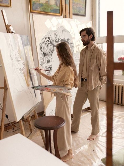 Artist Couple Aesthetic, Painter Photography, Eyeball Art, Artsy Photography, Art Studio Room, Couple Painting, Artist Aesthetic, Google Lens, Couple Drawings