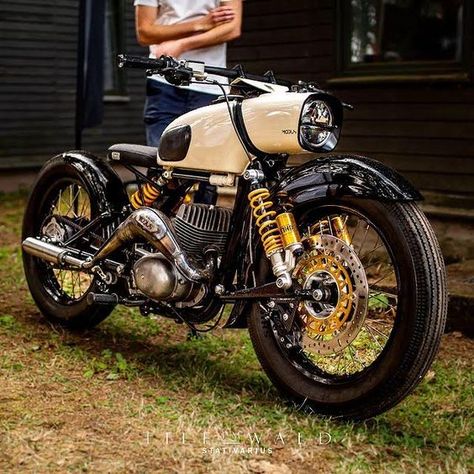 Simson Moped, Custom Moped, Batman Car, Powered Bicycle, Motorcycle Magazine, Мотоциклы Cafe Racers, Vespa Scooter, Concept Motorcycles, Rat Bike