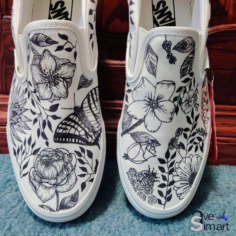 Custom Floral Vans Slip-ons | Etsy White Canvas Shoes Painting Ideas, Sharpie Art On Shoes, Hand Painted Vans Slip On, Vans Costumized Ideas, White Shoe Designs Diy, Painted Slip On Shoes, Painting Canvas Shoes Diy Ideas, Painting White Vans, Painting Vans Ideas