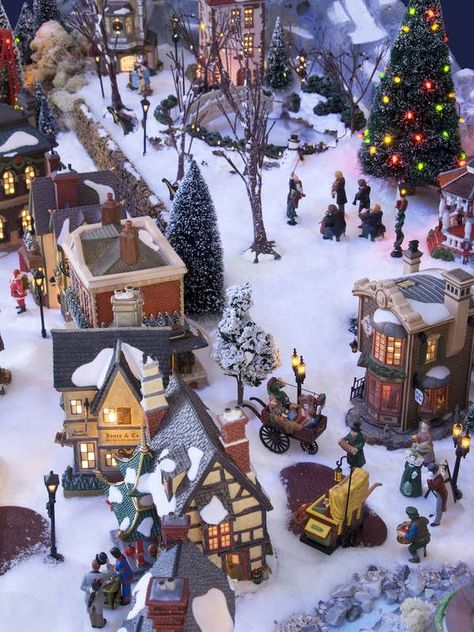 Diy Christmas Village Displays, Christmas Tree Village, Christmas Village Sets, Diy Christmas Village, Rings Boho, Rings Aesthetic, Photo Christmas Card, Christmas Village Houses, Holiday Artwork