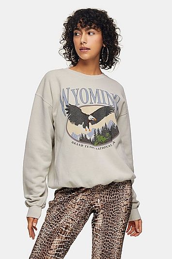 Ecru Wyoming Sweatshirt Sweats Outfit, Cropped Zip Up, Sweatshirts For Women, Women's Hoodies, Hoodies And Sweatshirts, Americana Fashion, Tie Dye Sweatshirt, Short Sleeve Pattern, Topshop Outfit