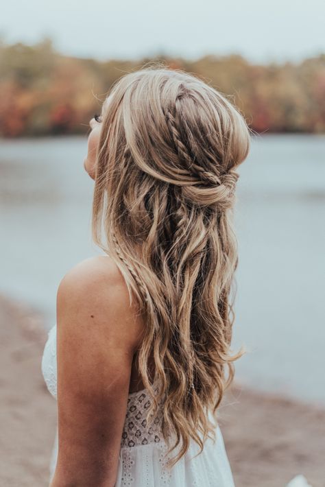 Boho wedding hair with long braids Boho Wedding Hair Long, Wedding Hair Long, Boho Bridal Hair, Half Up Half Down Hairstyles, Boho Wedding Hair, Bohemian Hairstyles, Wedding Hair Inspiration, Wedding Hair Down, Bridal Hair And Makeup