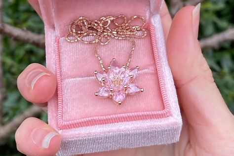 925 sterling silver handmade rose gold plated lotus flower necklace using zircon stones Pretty Gold Necklaces, Flowers Lotus, Lotus Flower Jewelry, Gold Lotus Flower, Ethereal Jewelry, Lotus Flower Necklace, Fall Rings, Lotus Jewelry, Yoga Necklace