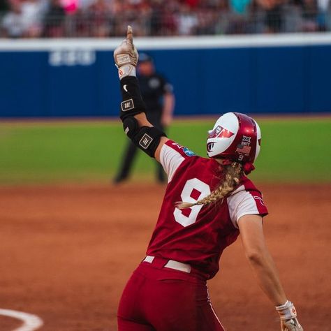 Oklahoma Softball Aesthetic, Oklahoma University Softball, Oklahoma Softball Wallpaper, Ou Softball Oklahoma Sooners, Oklahoma Sooners Softball, College Softball Aesthetic, Softball Oklahoma, Kinzie Hansen, 2025 Rebrand