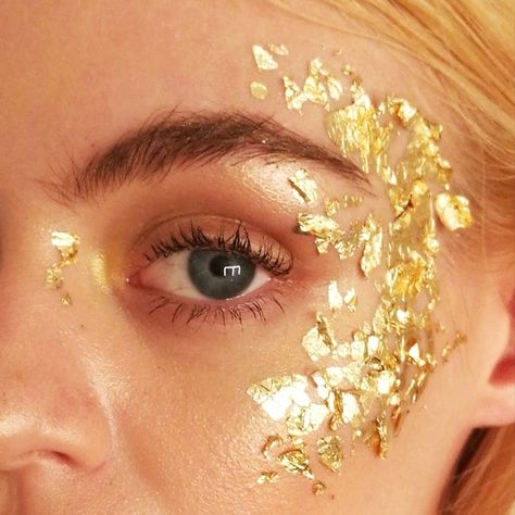 Gold leaf makeup by Hannah Nathalie Gold Leaf Makeup, Gold Goddess Makeup, Leaf Makeup, Paper Makeup, Edgy Bridal, Goddess Makeup, Angel Makeup, Gold Makeup Looks, Butterfly Makeup