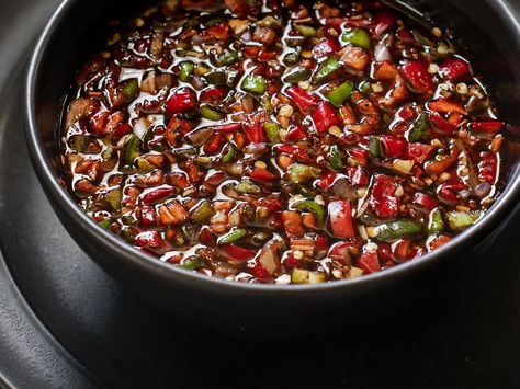 Spicy Pepper Soy Sauce | Chic Eats Homemade Chili Mac, Chili Soy Sauce, Chili Paste Recipe, Homemade Soy Sauce, Spicy Soy Sauce, Garlic Chili Sauce, Soy Sauce Recipe, Homemade Chili Sauce, Homemade Sweet Chili Sauce