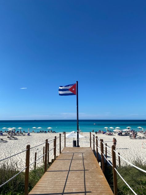 Cuba Travel Aesthetic, Cuba Vacation Aesthetic, Cuba Beach Aesthetic, Cuba Background, Cuba Aesthetic Beach, Havana Cuba Aesthetic, Cuba Aesthetic, Cuba Beach, Caribbean Summer