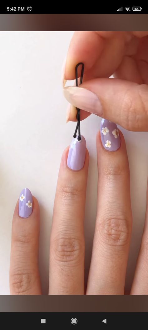 Nail Flower, Nails For Bride, Lilac Nails, Beauty Hacks Nails, Hello Nails, Summer Nail Art, Cute Simple Nails, Flower Nail Designs, Casual Nails