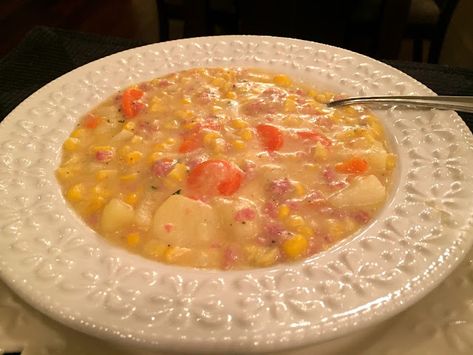 Thick Soups, Farmer Sausage, Mennonite Girls Can Cook, Mennonite Recipes, School Store, Ham Soup, Sausage Soup, Amish Recipes, Corn Chowder